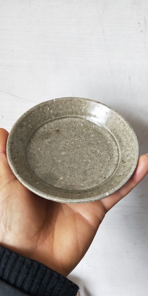 古玩陶瓷五代時期 越窯 臥足青釉盤拍賣，當前價格1元