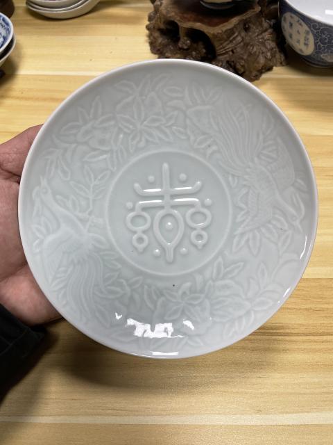 古玩陶瓷民國至解放初 壽字暗刻吉語花鳥紋盤拍賣,當(dāng)前價(jià)格650元