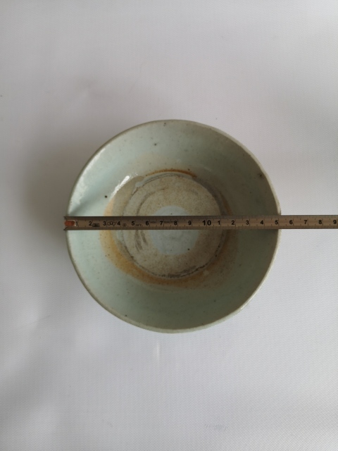 古玩陶瓷龍泉系青瓷碗拍賣，當(dāng)前價格398元