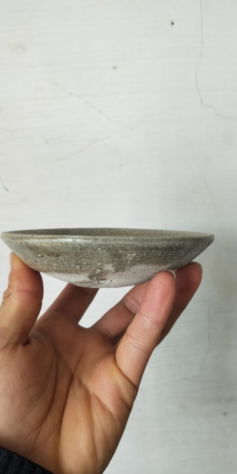 古玩陶瓷北宋越窯臥足青釉盤拍賣,當前價格500元