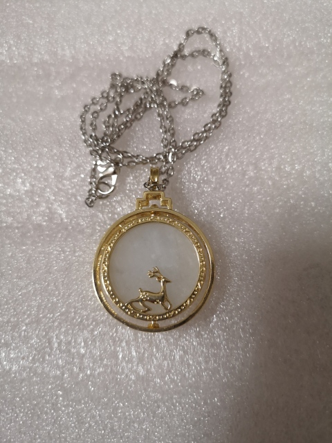 古玩玉器翡翠鹿牌拍賣，當(dāng)前價(jià)格580元