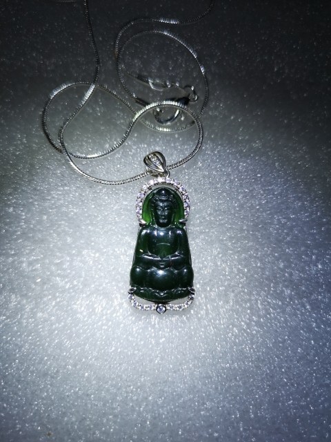 古玩玉器翡翠觀音拍賣，當前價格398元