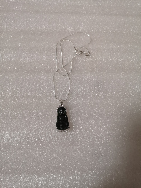 古玩玉器翡翠觀音拍賣，當前價格398元