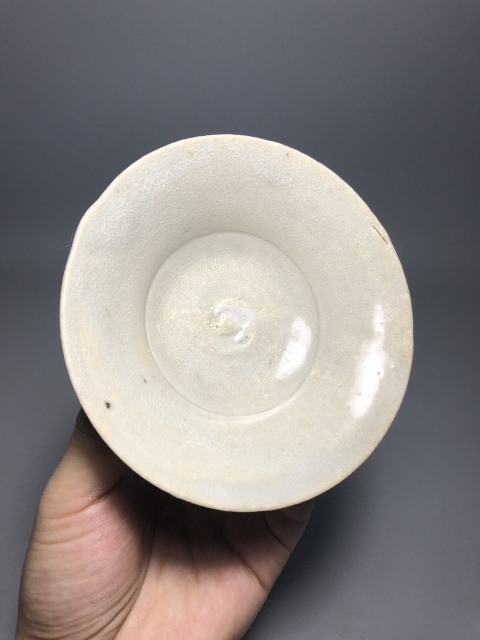 古玩陶瓷【宋代】景德鎮窯青白釉撇口洗拍賣,當前價格1元