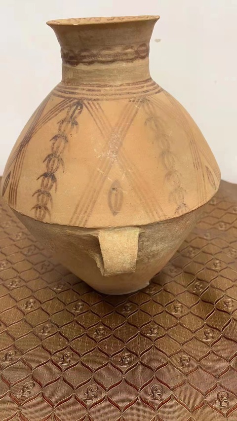 古玩陶瓷馬家窯連貝紋彩陶壺拍賣,當前價格4500元