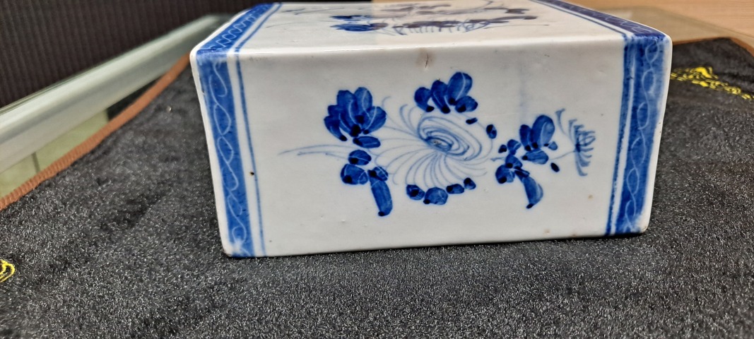 古玩陶瓷民國花卉紋青花脈診拍賣，當前價格1000元