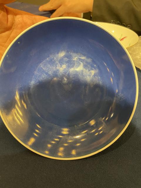 古磁 古美術 中国 霁蓝釉 大清康熙年製 美品 収集品 古磁 古美術 中国 霁蓝釉 大清康熙年製 美品 収集品