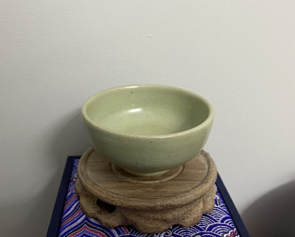 古玩陶瓷龍泉窯青釉茶盅拍賣,當前價格3600元