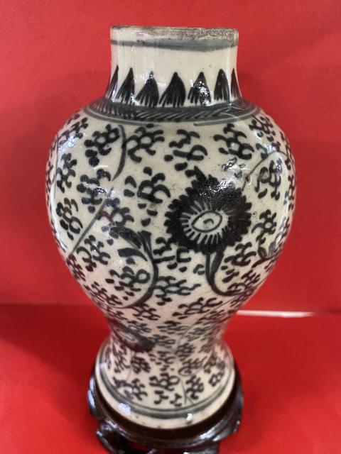 古玩陶瓷花卉紋青花雞腿蓋瓶拍賣，當前價格1740元