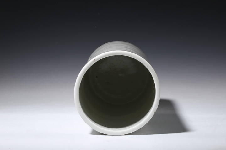 古玩陶瓷民國·馬慶云作淺絳彩人物紋帽筒拍賣，當前價格15000元