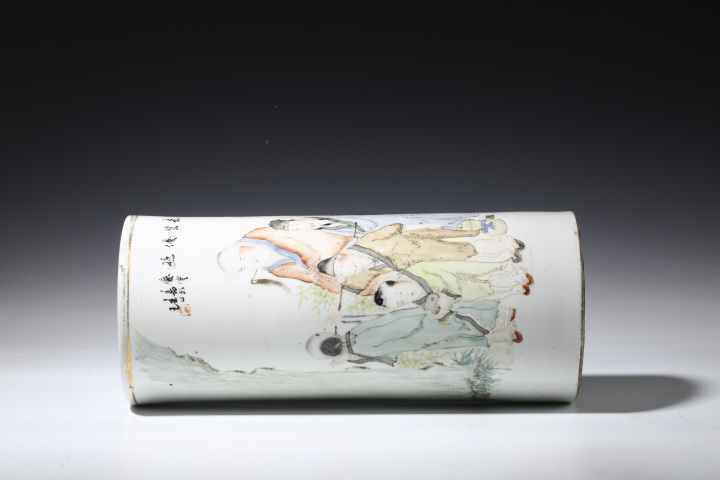 古玩陶瓷民國·馬慶云作淺絳彩人物紋帽筒拍賣，當前價格15000元