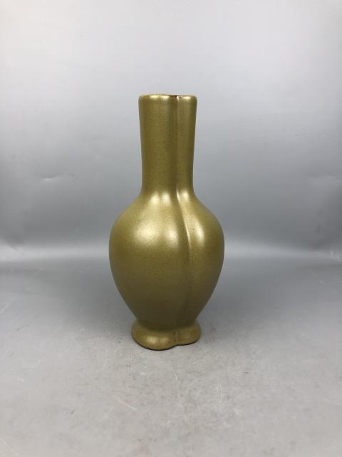 古玩陶瓷茶葉末釉瓶拍賣，當前價格0元