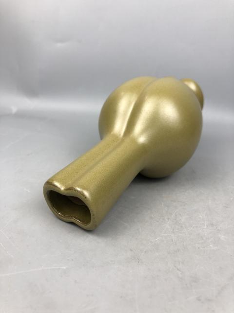 古玩陶瓷茶葉末釉瓶拍賣，當前價格0元