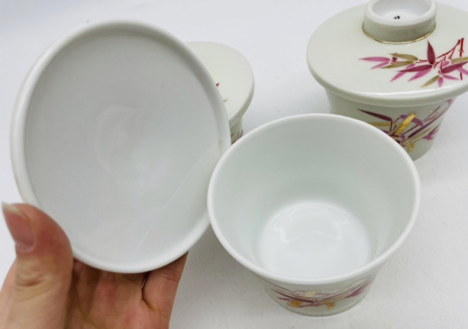 古玩陶瓷竹紋杯拍賣,當(dāng)前價格398元
