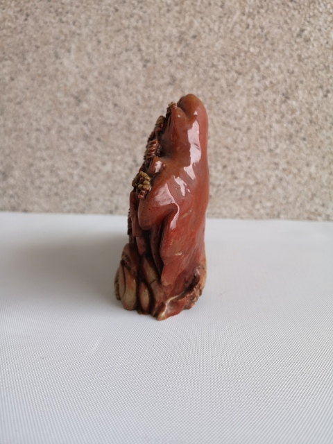 古玩玉器山子拍賣,當前價格750元