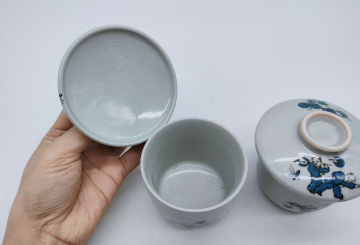 古玩陶瓷嬰戲紋蓋杯拍賣,當前價格268元