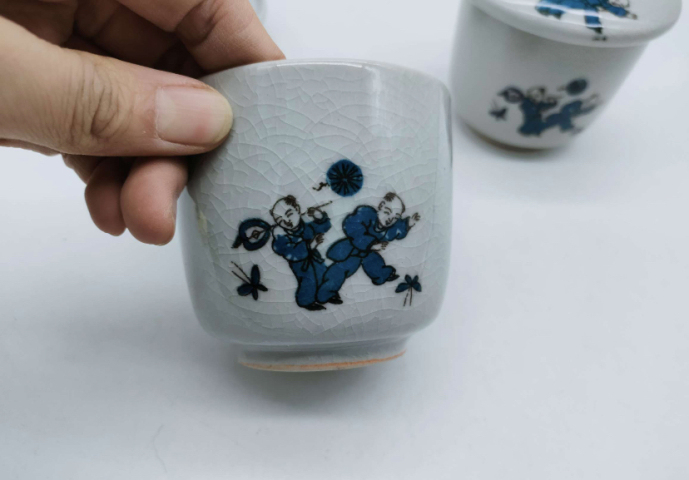 古玩陶瓷嬰戲紋蓋杯拍賣,當前價格268元
