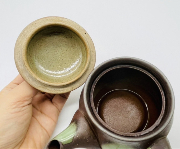 古玩陶瓷綠釉側把壺拍賣，當前價格260元