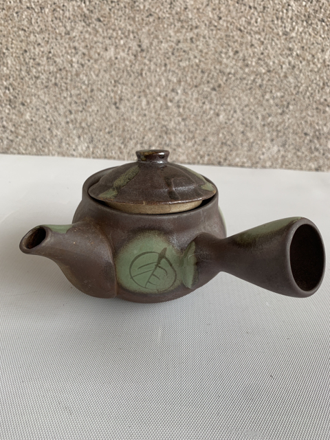 古玩陶瓷綠釉側把壺拍賣，當前價格260元