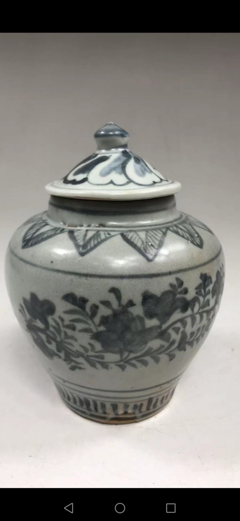 古玩陶瓷青花花卉紋蓋罐拍賣,當(dāng)前價(jià)格5800元
