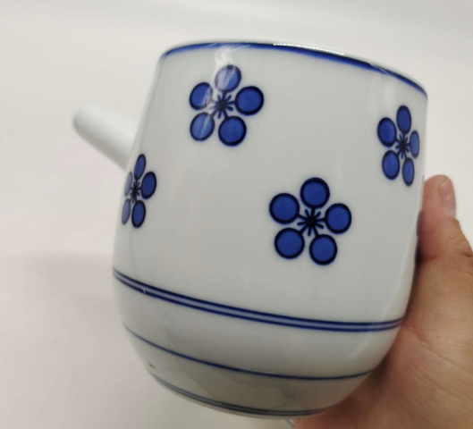 古玩陶瓷梅花壺拍賣,當前價格220元