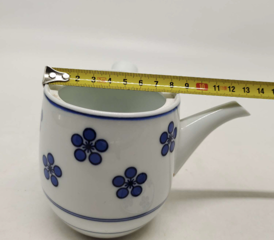 古玩陶瓷梅花壺拍賣,當前價格220元