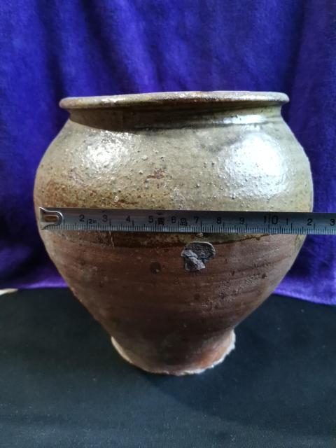 古玩陶瓷宋代青釉罐拍賣,當前價格1500元