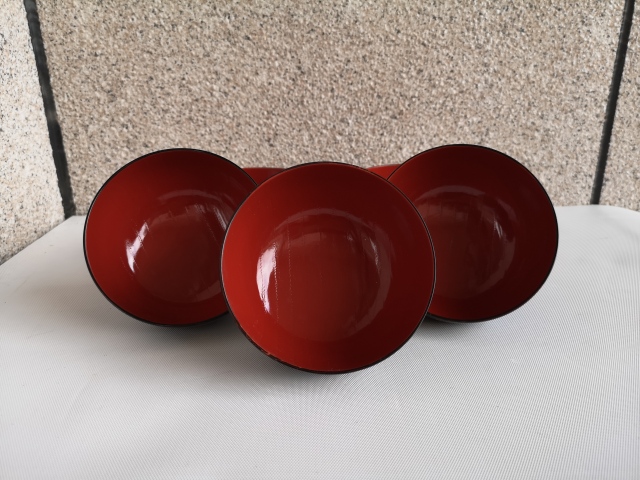 古玩雜項(xiàng)漆器碗拍賣,當(dāng)前價(jià)格220元