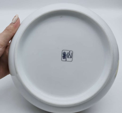 古玩陶瓷花卉紋羅漢缽拍賣，當(dāng)前價(jià)格150元