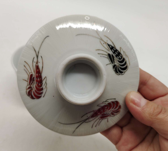 古玩陶瓷蝦紋描金彩瓷蓋杯拍賣，當前價格198元