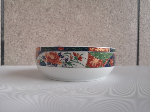 古玩陶瓷花卉紋羅漢缽拍賣，當(dāng)前價(jià)格150元