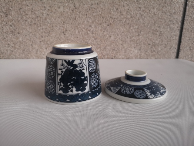 古玩陶瓷青花蓋杯拍賣，當前價格198元