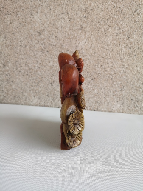 古玩玉器山子拍賣,當前價格750元