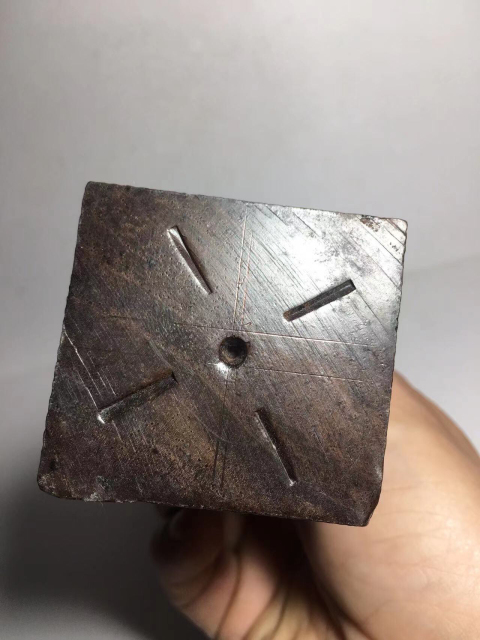古玩雜項紫檀木雕百財觀音拍賣,當前價格688元
