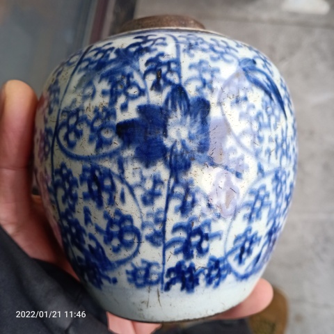 古玩陶瓷清早期花卉紋一把蓮青花罐拍賣，當前價格1999元
