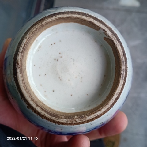 古玩陶瓷清早期花卉紋一把蓮青花罐拍賣，當前價格1999元