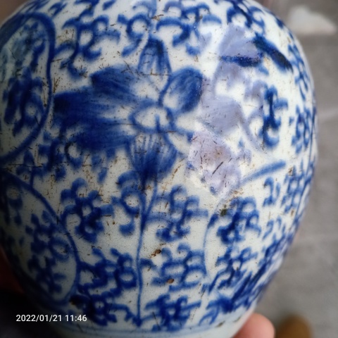 古玩陶瓷清早期花卉紋一把蓮青花罐拍賣，當前價格1999元