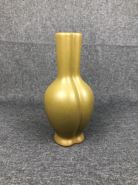 古玩陶瓷茶葉末釉瓶拍賣,當前價格399元