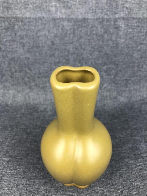 古玩陶瓷茶葉末釉瓶拍賣,當前價格399元