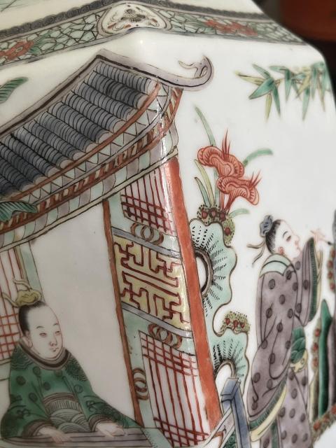 古玩陶瓷五彩竹林七賢圖六方瓶拍賣,當前價格30000元