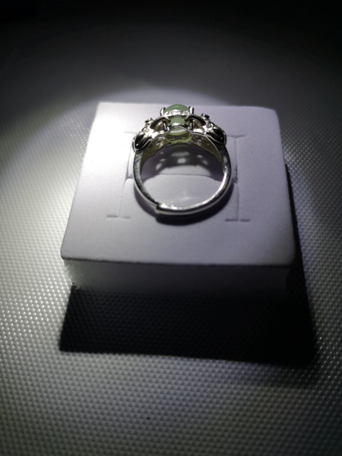 古玩玉器翡翠男戒指拍賣,當(dāng)前價格550元
