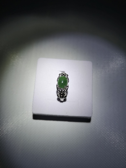 古玩玉器翡翠男戒指拍賣，當前價格550元