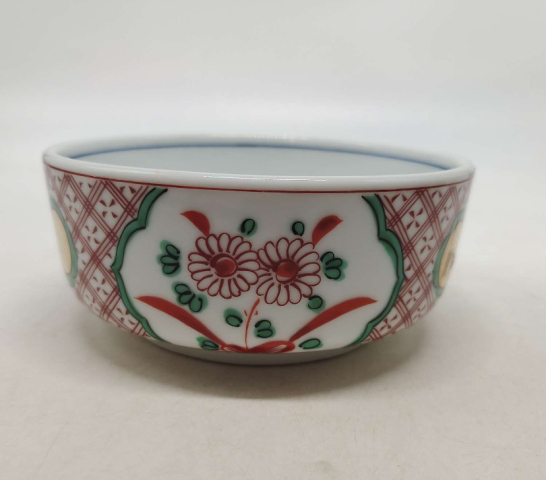 古玩陶瓷花卉紋紅綠彩碗拍賣，當前價格150元