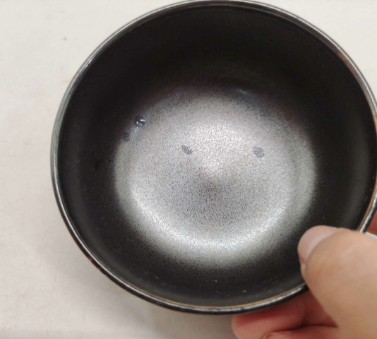 古玩陶瓷花蝶紋碗拍賣,當前價格130元