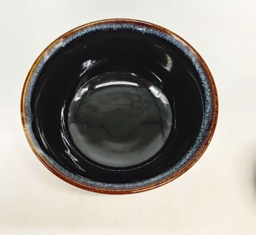 古玩陶瓷窯變黑釉碗拍賣,當前價格168元