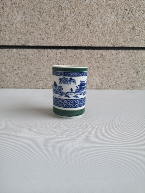古玩陶瓷山水紋杯拍賣,當前價格398元