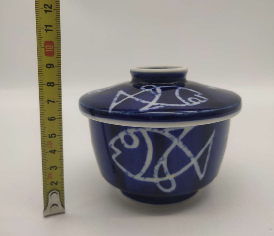 古玩陶瓷魚紋青花蓋碗拍賣,當前價格398元