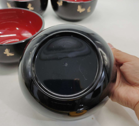 古玩陶瓷描金漆器蝶紋碗拍賣,當前價格168元