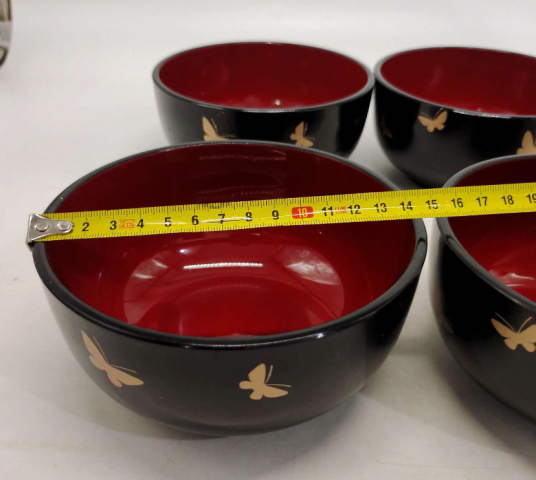 古玩陶瓷描金漆器蝶紋碗拍賣,當前價格168元