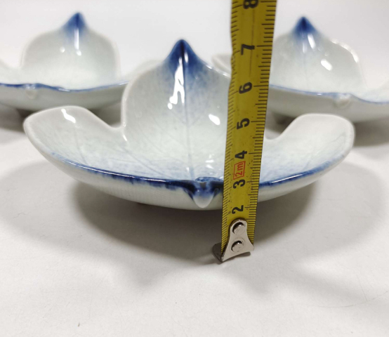 古玩陶瓷樹葉盤拍賣,當前價格398元